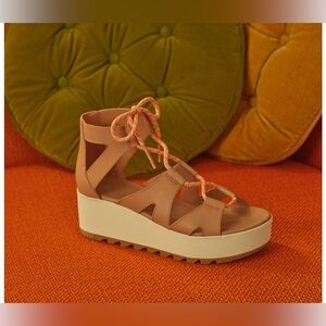 Sorel Cameron Platform Gladiator Sandal, Honest Beige Gum 17 - 10